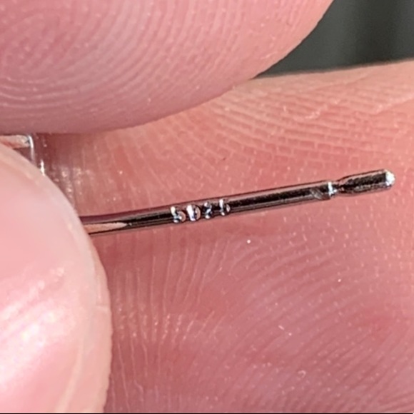 STERLING SILVER DIAMOND STUDS - Picture 6 of 6